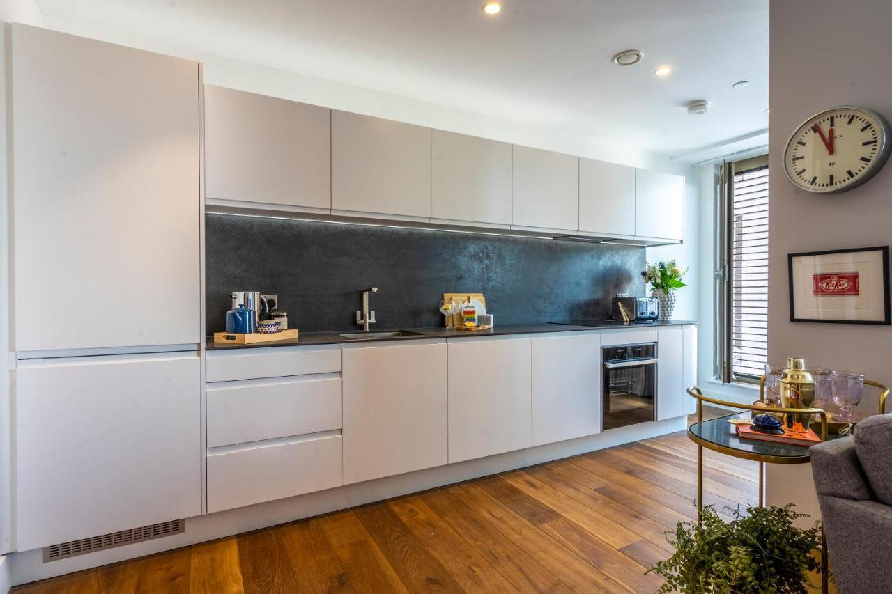 Out Of Office @ Ryedale House Apartman York Kültér fotó